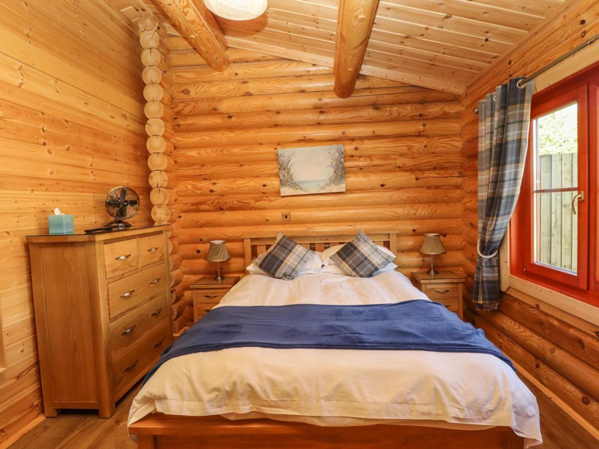 Holly Lodge أوكهام المظهر الخارجي الصورة